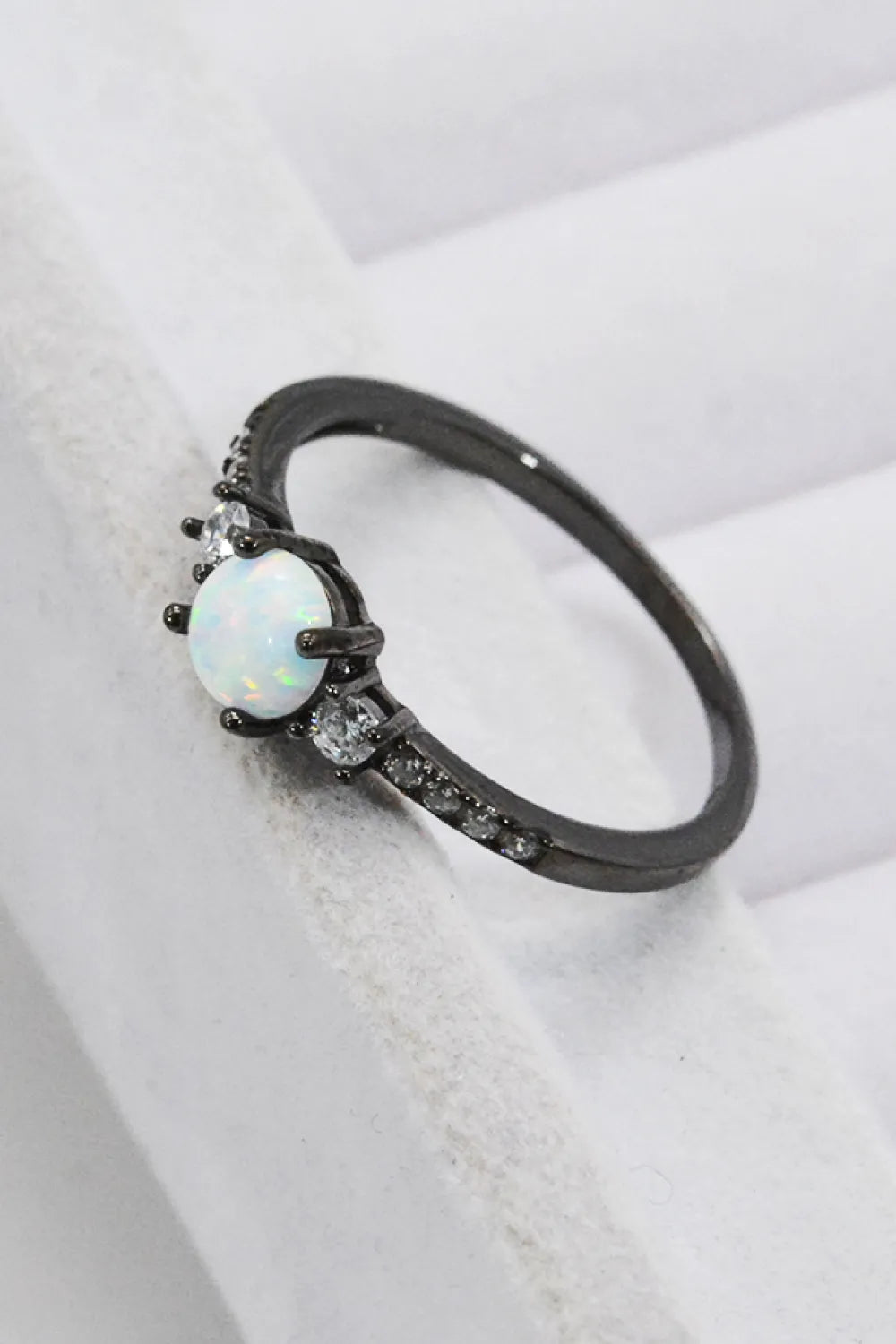 925 Sterling Silver Round Opal Ring - Auryza