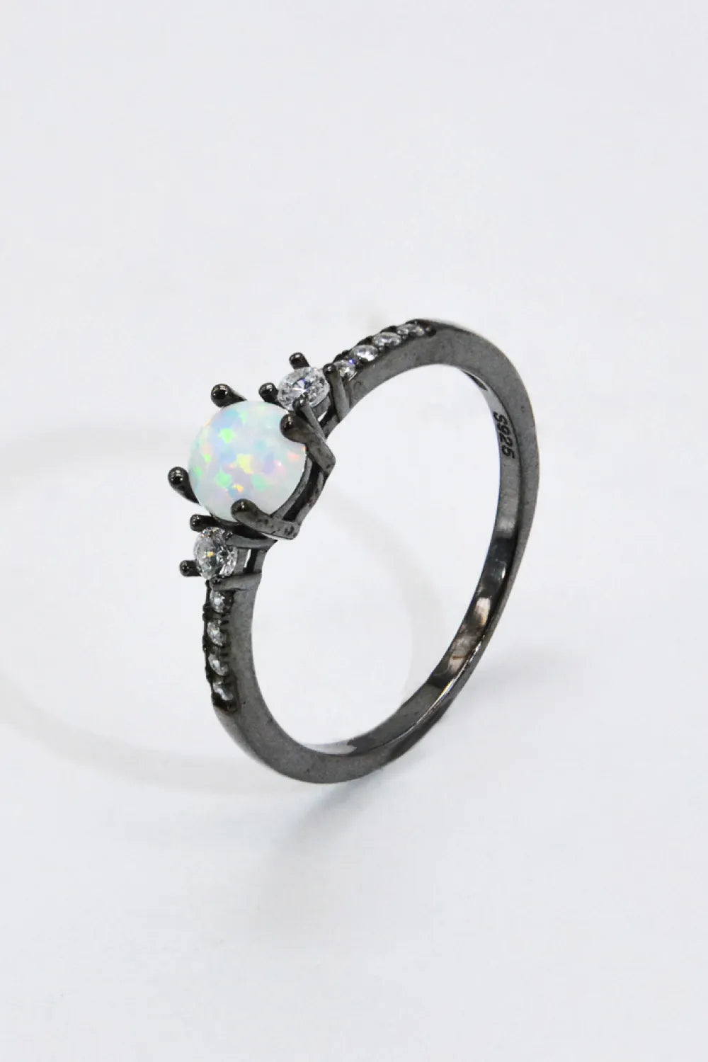 925 Sterling Silver Round Opal Ring - Auryza